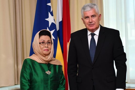 Predsjedavajući Doma naroda dr. Dragan Čović primio u oproštajnu posjetu ambasadoricu Indonezije u BiH